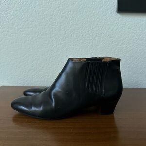 Vintage Ralph Lauren Black Leather Chelsea Booties